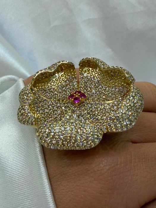 Komplet wisiorek i kolczyki z diamentami naturalnymi 24.57 CT