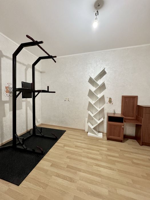 Продам квартиру 100 м2  автономное отопление