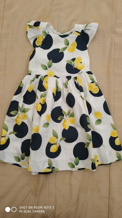 Vestido Mayoral, bolas e limões