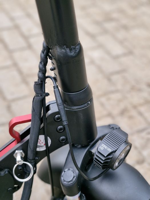 Електросамокат Tecros T4 PRO 2025