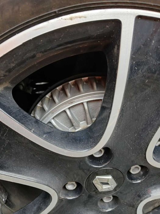 Renault Clio IV 1.5 dCi ( K9K ) на автоматі з чесним пробігом