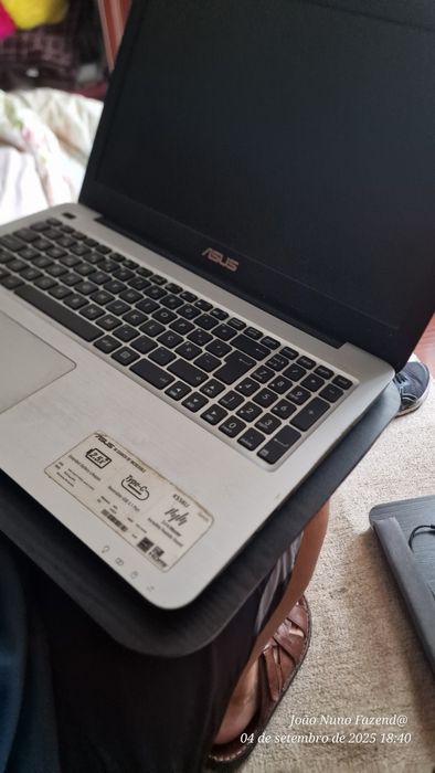 Base de colo para pc portátil