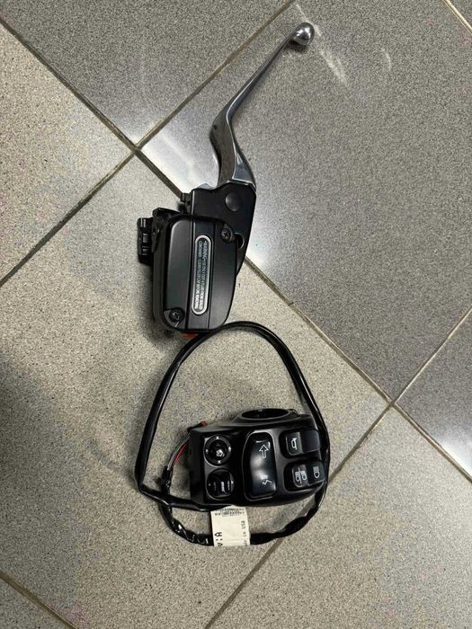 2014-2023 OEM Harley Davidson Touring левый переключатель с корпусом