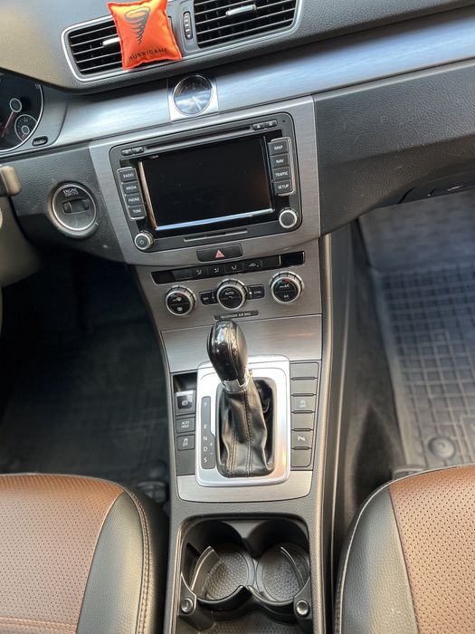 Volkswagen Passat 2013 VIN WVWZZZ3CZEE044981 фото оголошення 9 з 24