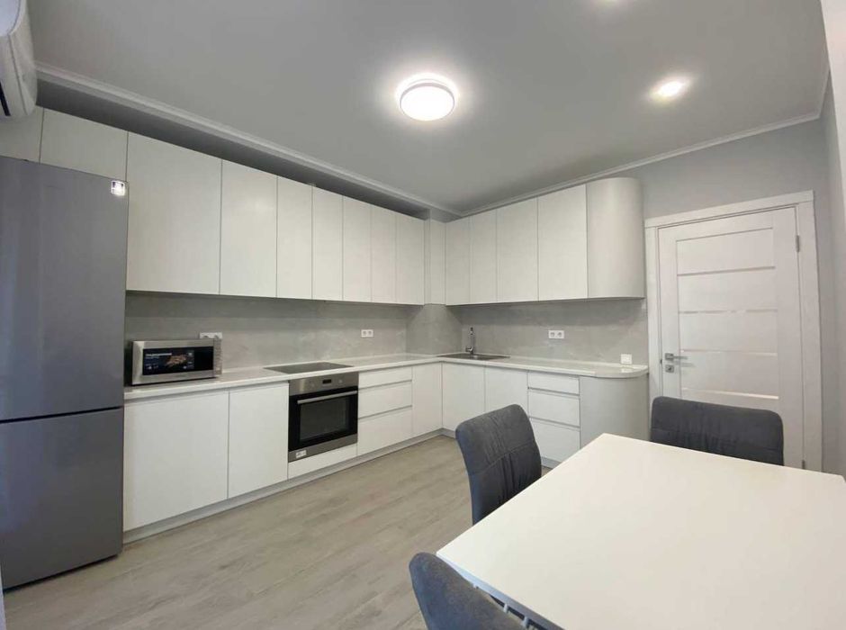 2-комнатная квартира по адресу просп. Лобановского (площадь 72 м²) - Atlanta.ua - фото 2