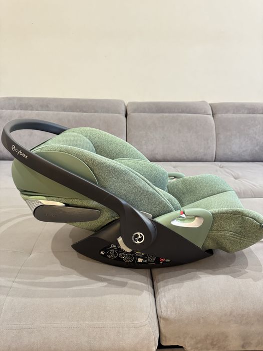 Автокрісло Cybex Cloud T i-Size plus Leaf Green