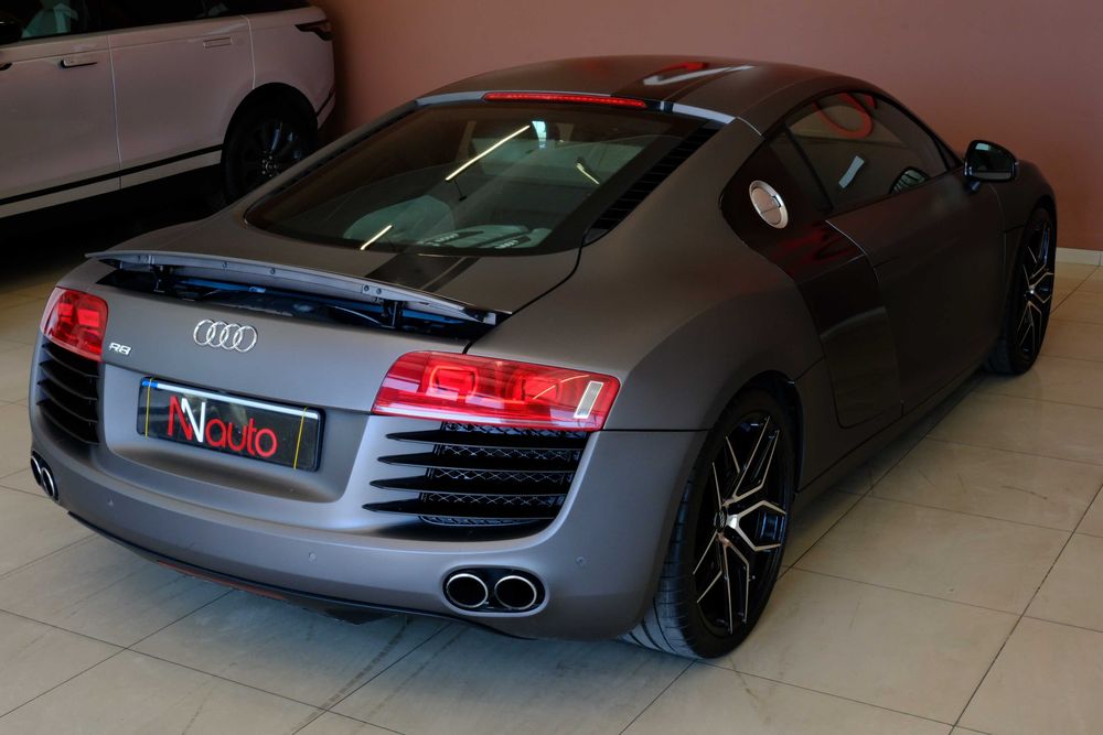 Audi R8 2007 сіра