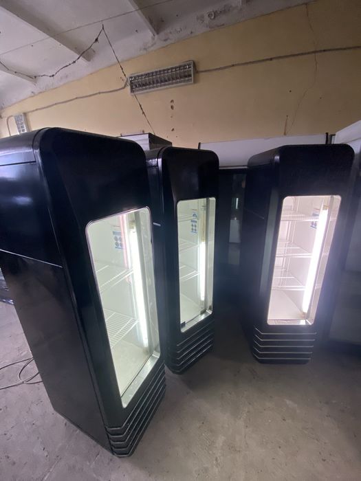 Холодильник для напитков Витрина Ларь Регал