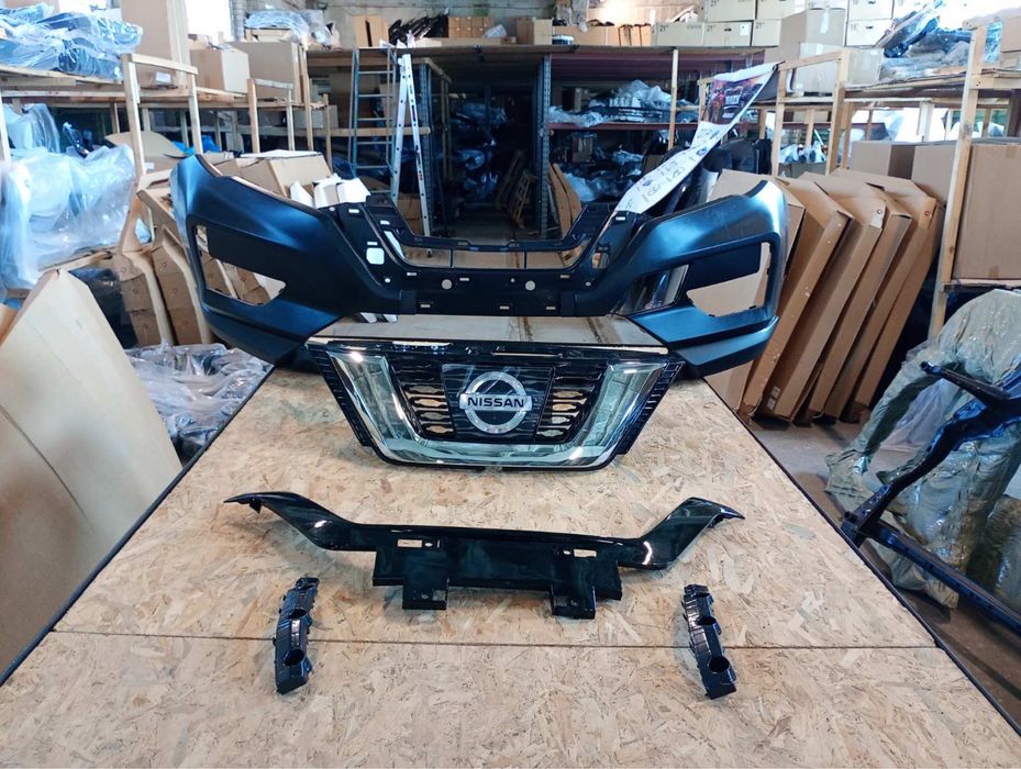 Задній бампер Nissan Rogue T32 .Бампер задній  Nissan X-Trail T32