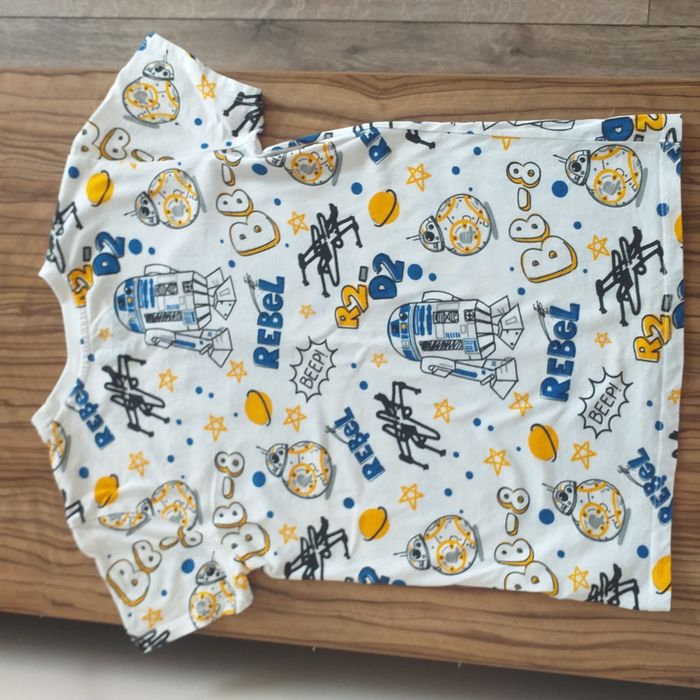 Футболка р140 ТМ Sinsay