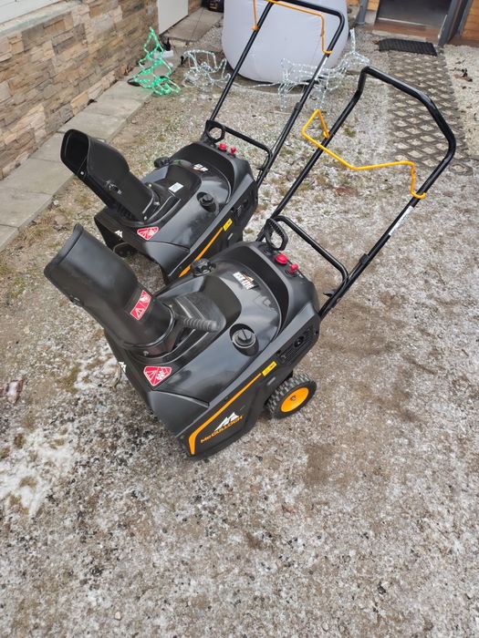 2 odśnieżarki Mcculloh sb121e i sb121 maszyna do śniegu spalinowa odśn