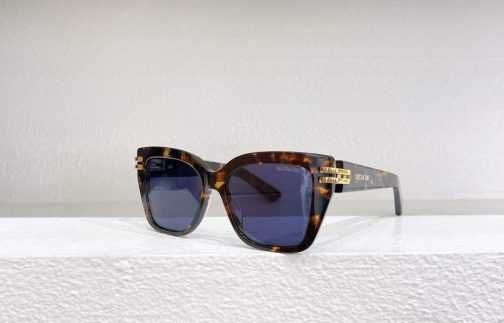 Okulary słoneczne Cristiana Diora 010577