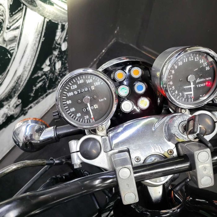 Kawasaki Eliminator 250