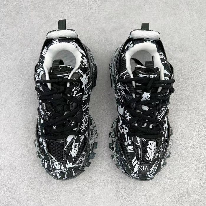 Balenciaga Track Graffiti (В Наличии 43, 44, 45)