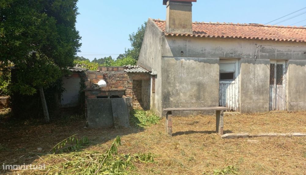 Venda de Moradia para restauro, Vila de Punhe, Viana do castelo.
