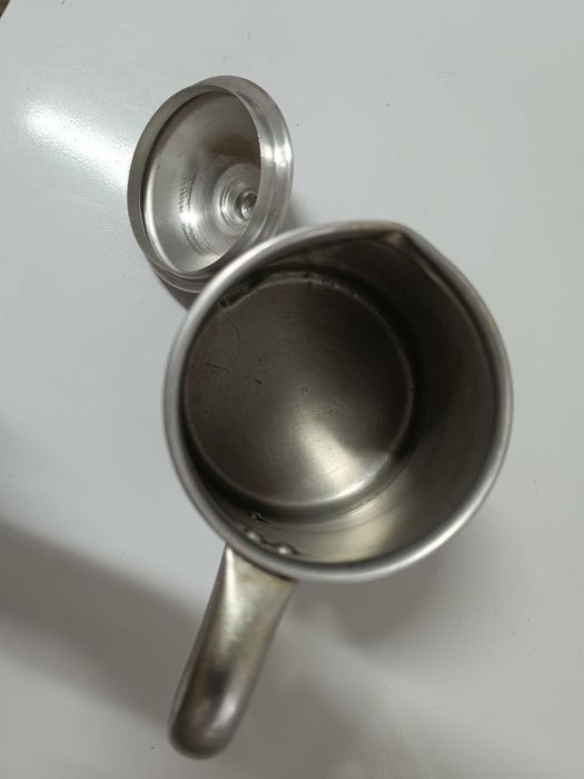 3 Cafeteiras alumínio antigo 1,5 LT, 3 LT e 4 LT
