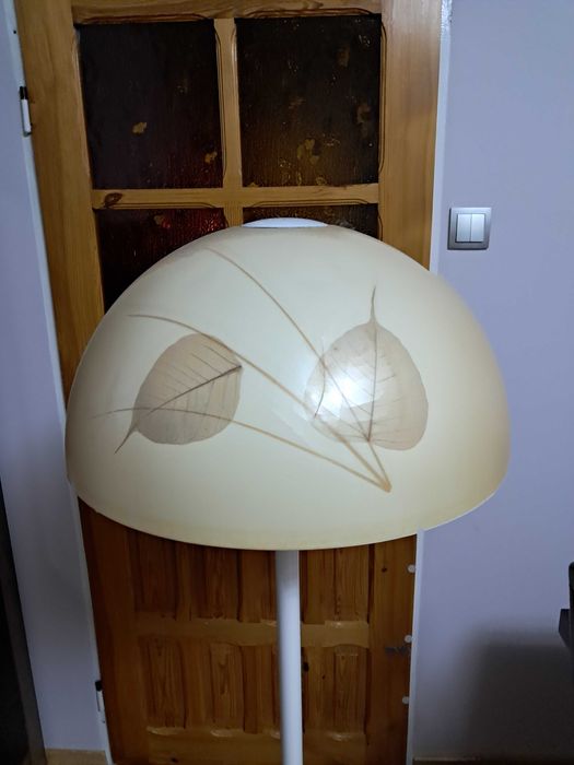 Lampa stojąca pokojowa