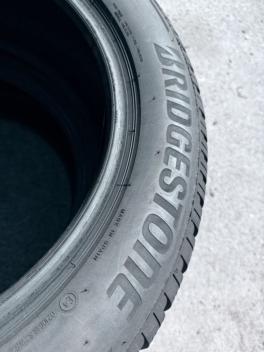 225 55 18 Bridgestone LM005 90% Шини Зима