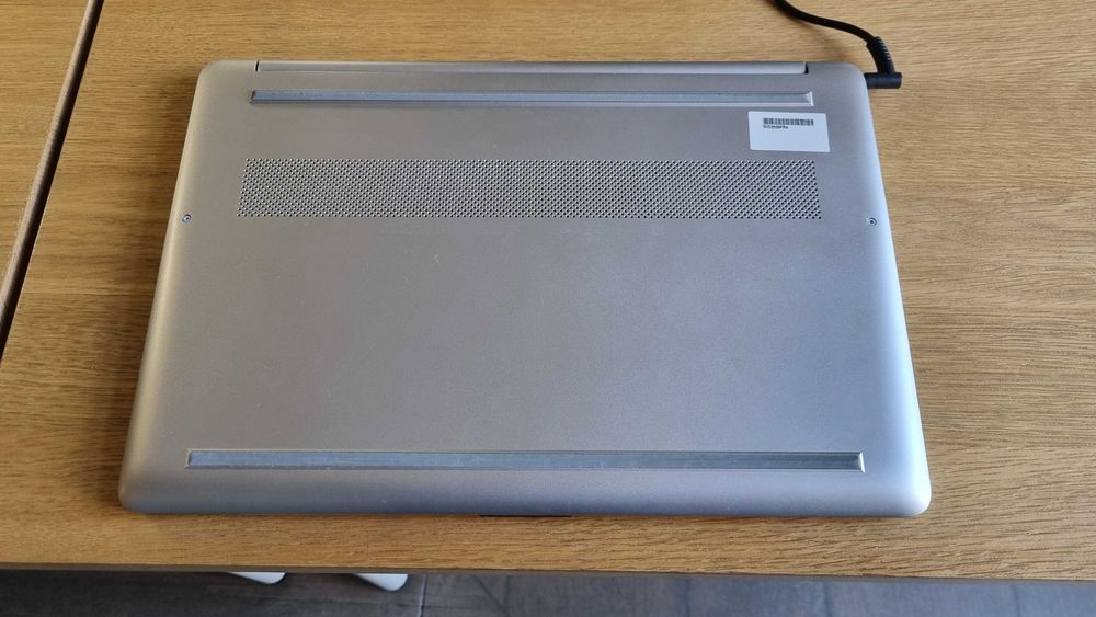 AMD ryzen 5 5500u 12GbRAM; 512Gb NVME; GPU Radeon; 100% operacional
