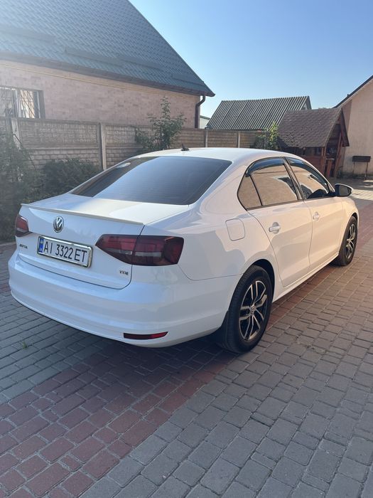 Volksvagen jetta 1.6 TDI 2016р офіційна