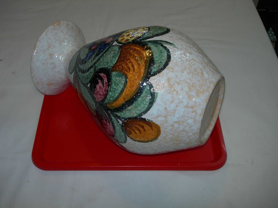 Jarra Solitário de Louça.