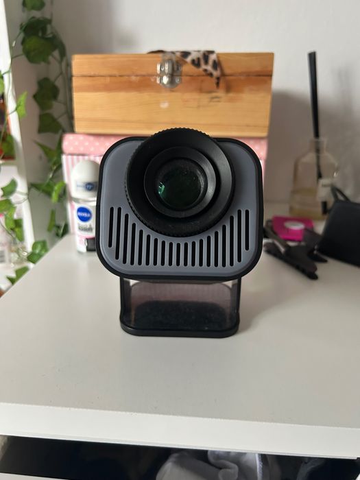 Projetor portátil 4K