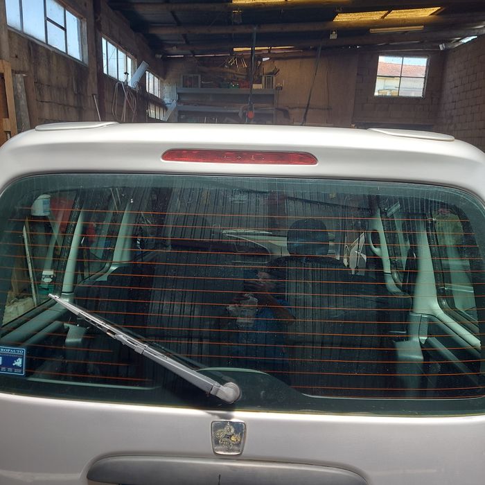 Vendo peugeot partner so para pecas