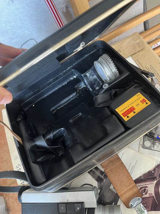 Canon Auto Zoom 518 Super 8 – Câmara de Filmagem Vintage
