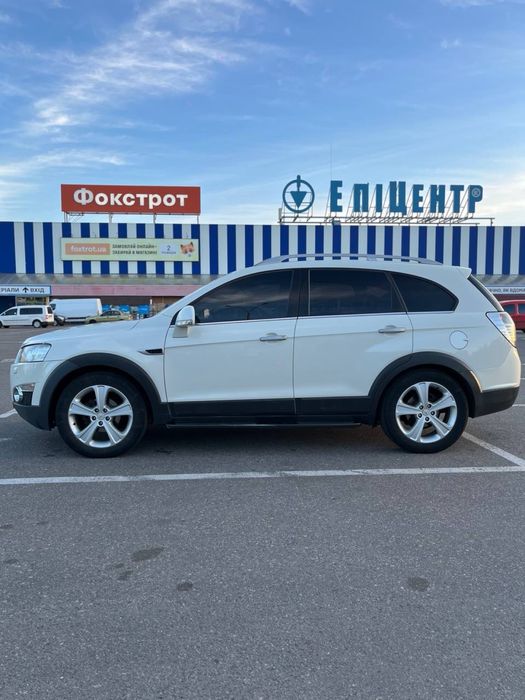 Продам  Chevrolet Captiva 2.2 дизель