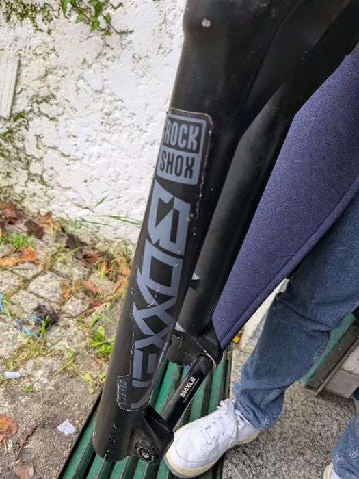 Suspensão Rock Shox Boxxer
