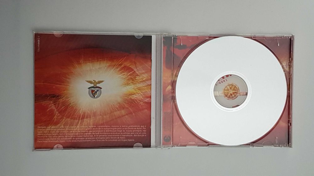 Bola Oficial Comemoração do Centenário SL BENFICA (1904/2004) + CD