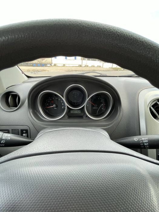 Автомобіль FAV V 2