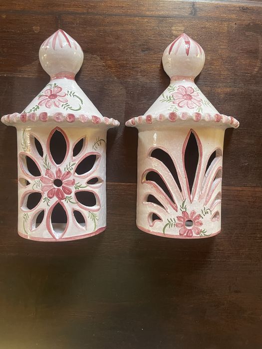 Conjunto de 2 Lanternas artesanais, pintadas á mão