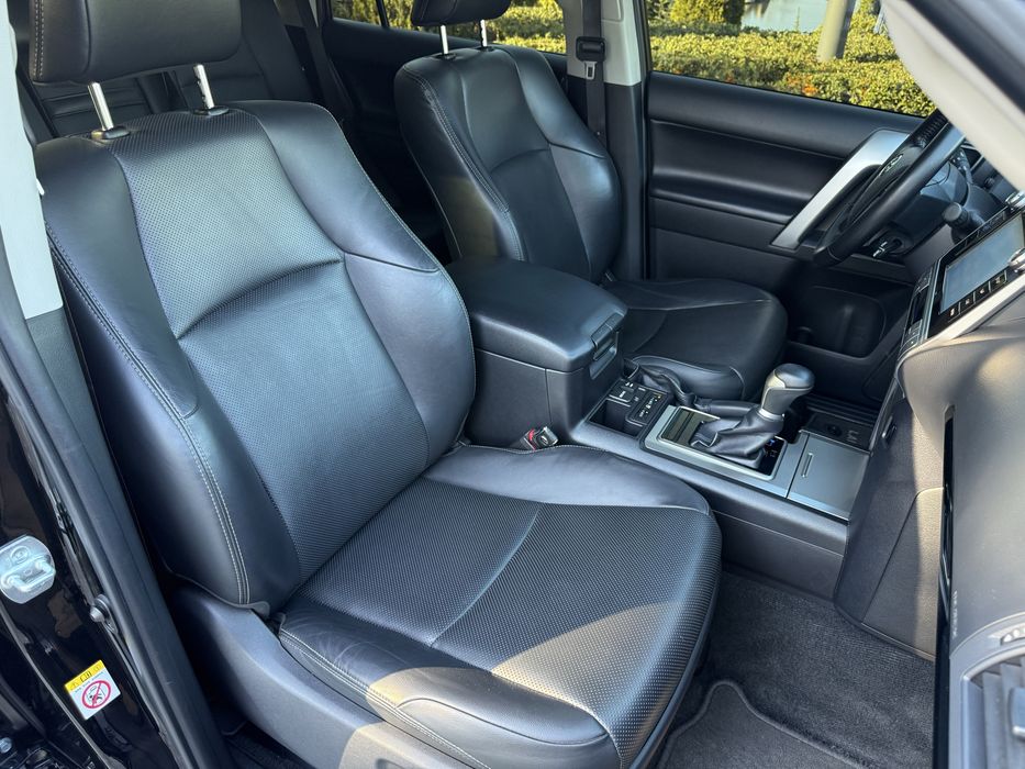 Toyota Land Cruiser Prado 2019 VIN JTEBU3FJ20K170293 фото оголошення 20 з 24