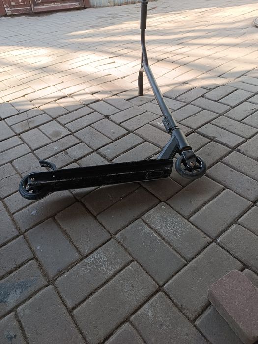 Самокат трюковий