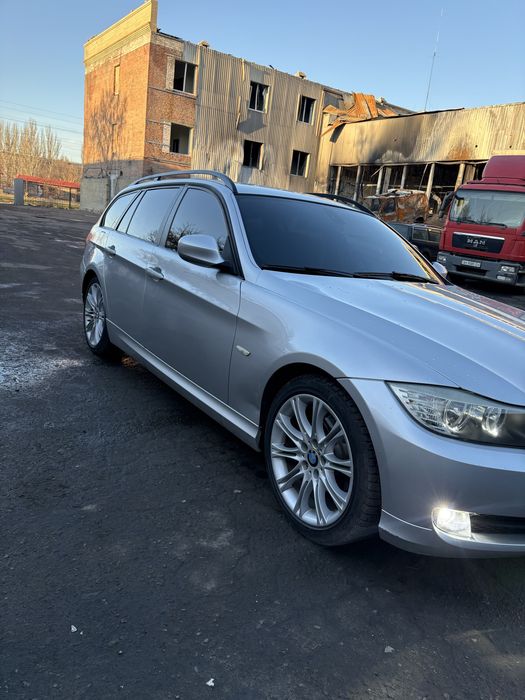 Продам BMW E91 2009 Touring