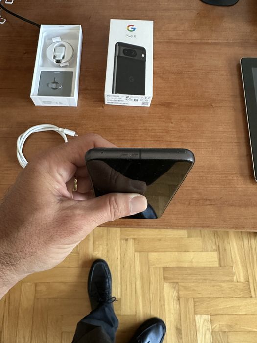 Google Pixel 8