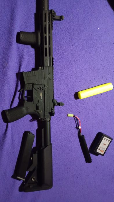 Airsoft usada elétrica