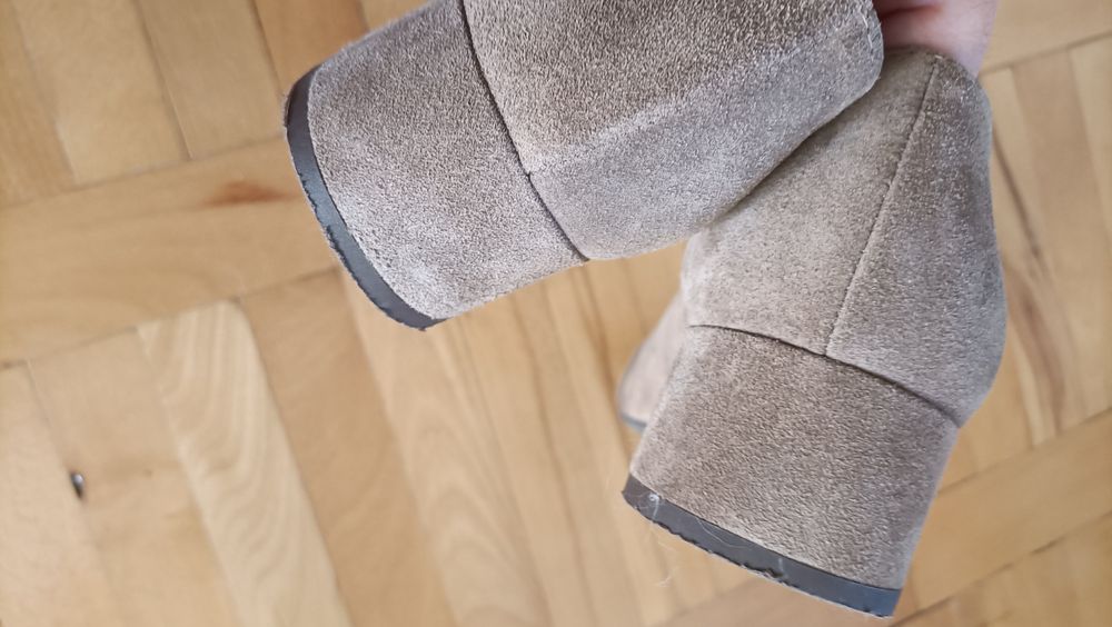 Ryłko relax buty czółenka zamszowe 38.5