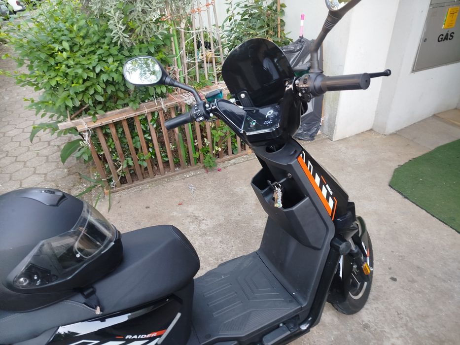 Vendo/troco/retomo Raider ninja 72v