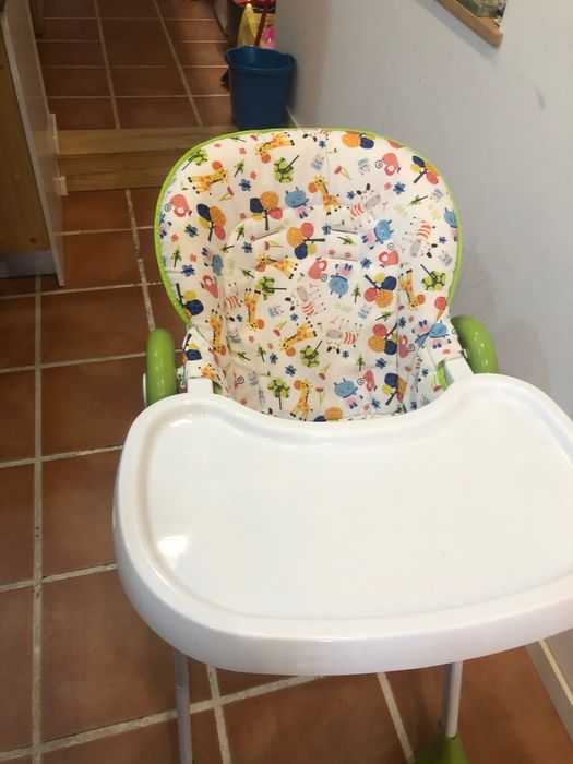 Cadeira de alimentação bebe