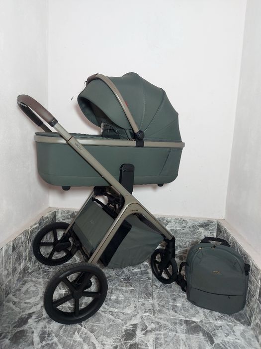 CARRELLO VECTOR 2026 р Новий дизайн та кольори