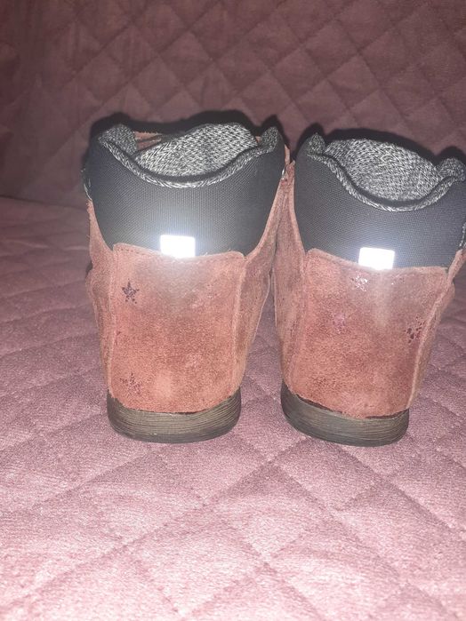 Zimowe buty dziewczynka rozm 25, marki Mrugała