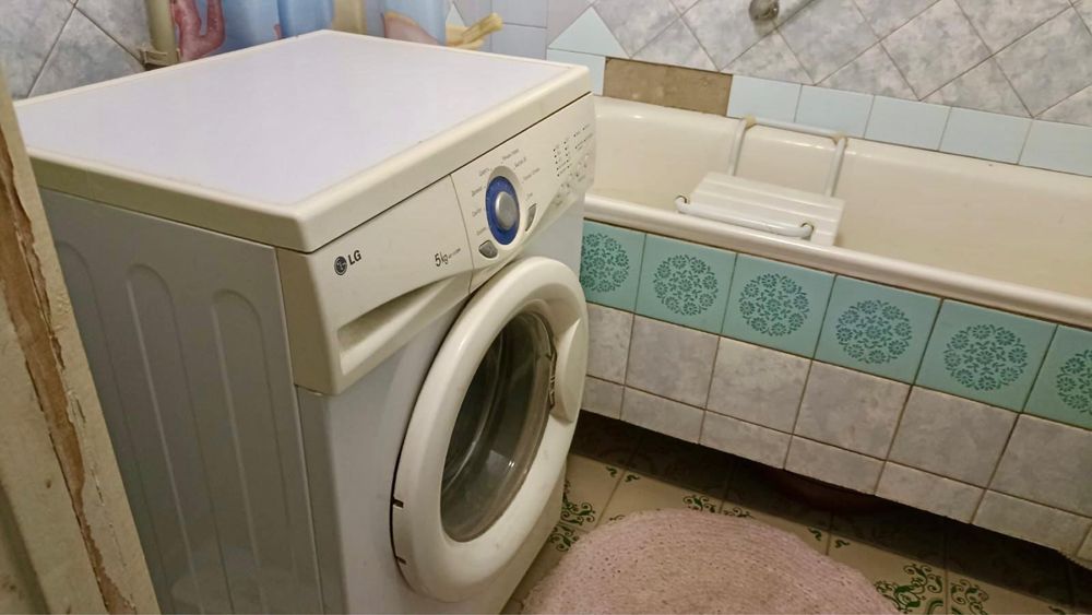 Продам 2-к кв Іршанськ Житомирська обл. Гулія буд.9
