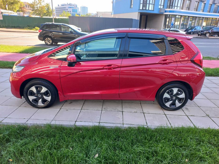 Продам Honda Fit Гібрид