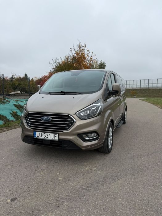 Ford Tourneo Custom