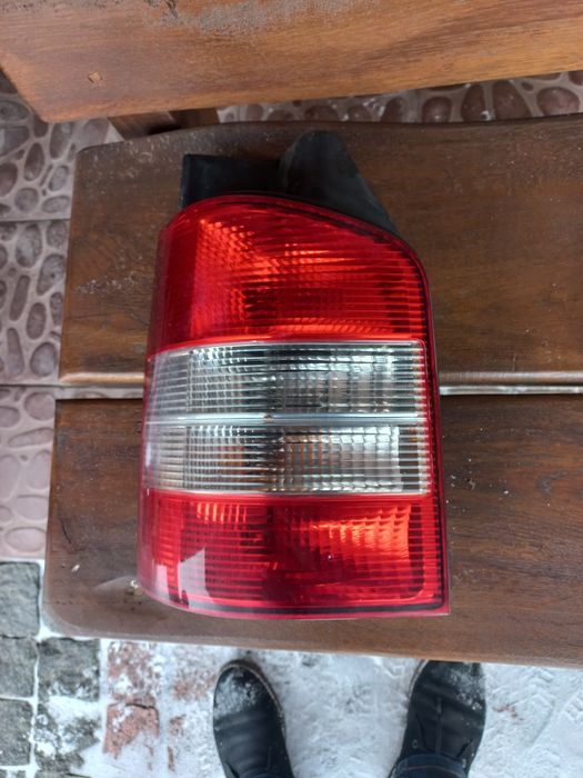 Стоп лівий Volkswagen Transporter T5