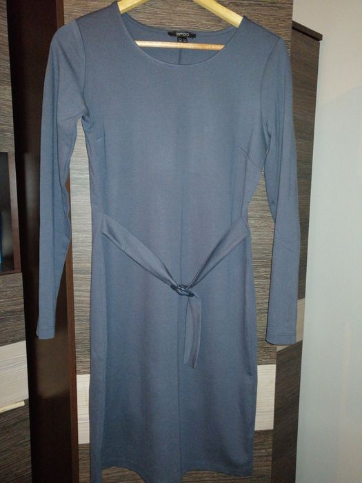 Sprzedam nową szarą sukienkę