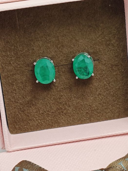 Kolczyki srebrne 925 z zielona cyrkonią