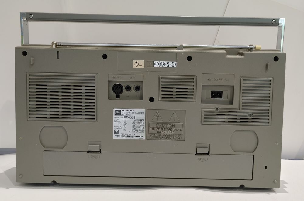Toshiba RT-130s Boombox